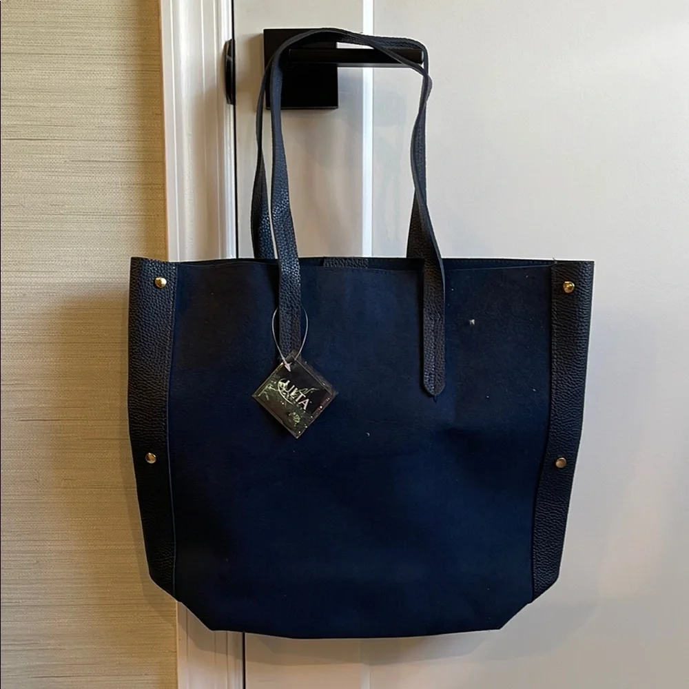 Navy ULTA Women's Tote Bag NWT - Picture 1 of 2
